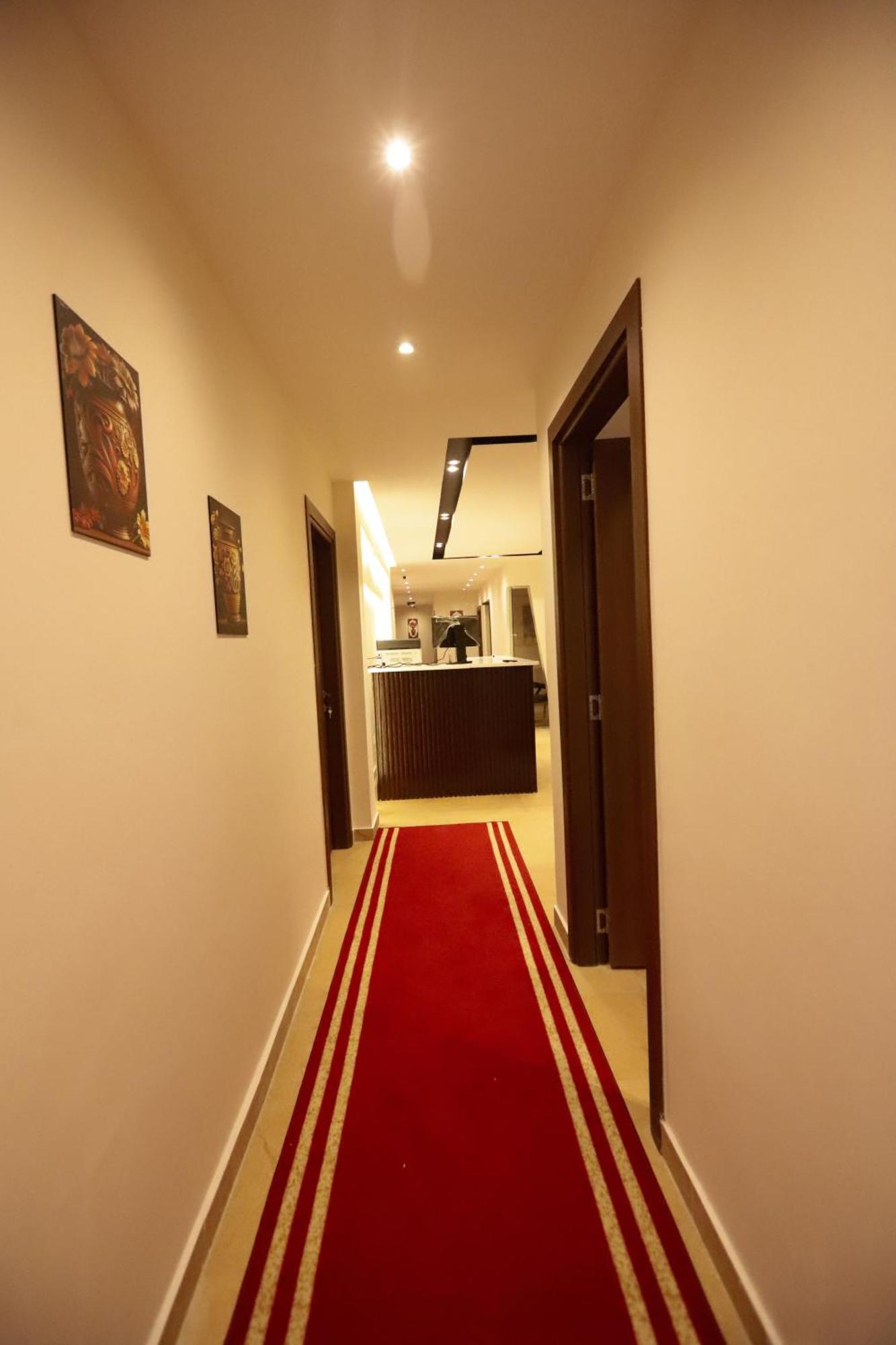 King Khafren View Inn Kafret el-Gabal Eksteriør billede